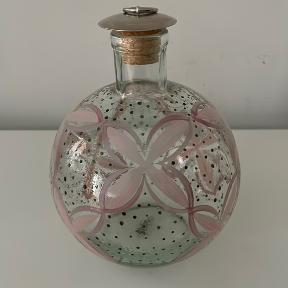 Other - VINTAGE CLEAR GLASS HANDPAINTED DECANTER